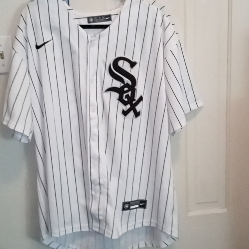 Jordan retro pinstripe White Sox jersey embroidered by Nike 🔥🔥🔥🔥